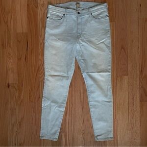 True Religion Halle Mid Rise Super Skinny Light Wash Stretch Jeans EUC Size 33